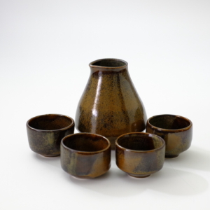 Abby Mouw: Sake Set